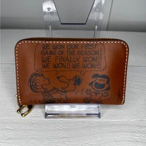 Coach x Peanuts Snoopy Leather Zip Around Wallet – Brown – NWT
